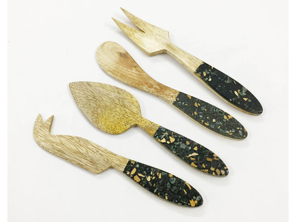 Wooden Cheese Knives set S/4