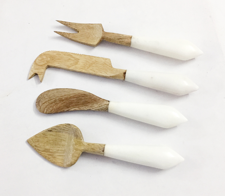 Wooden Cheese Knives set S/4