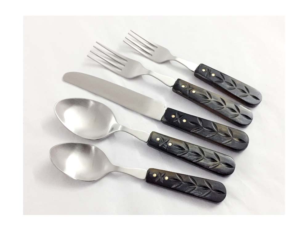 Horn Flatware S/5