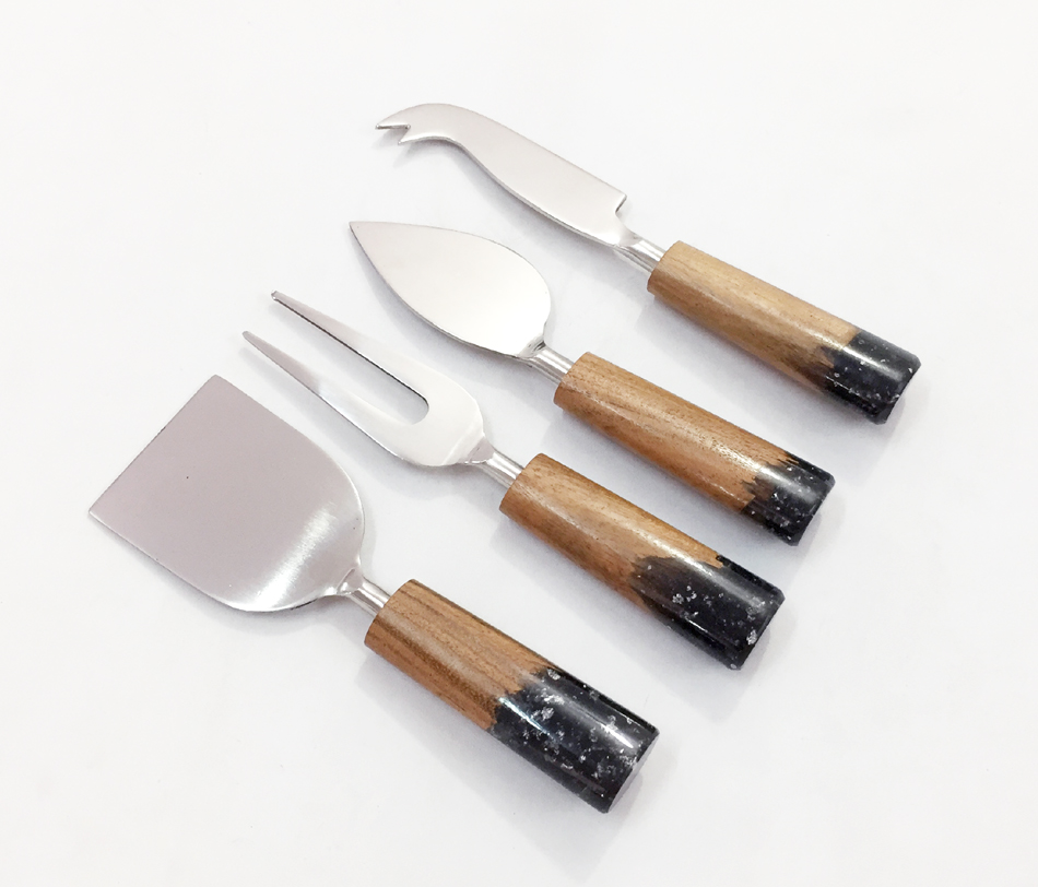 Wooden Handle Cheese Knives set S/4