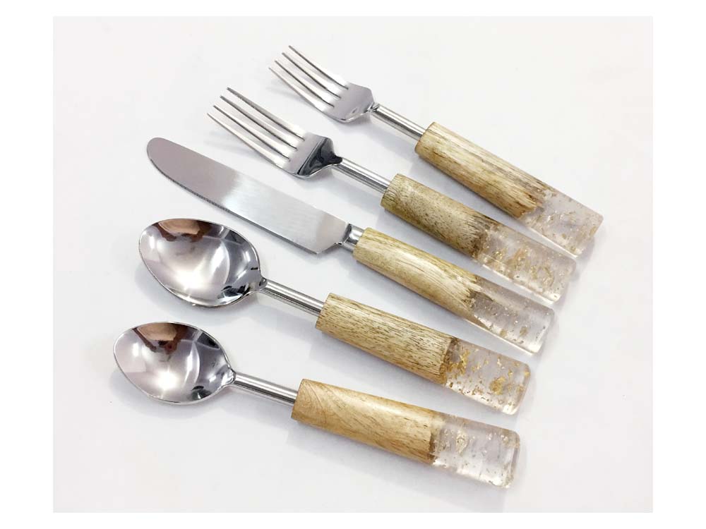 Wooden Handle Flatware S/5